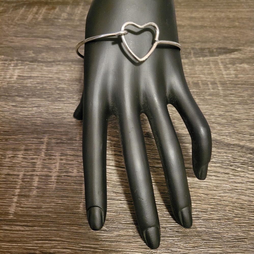 Estate Heart Simple Bracelet